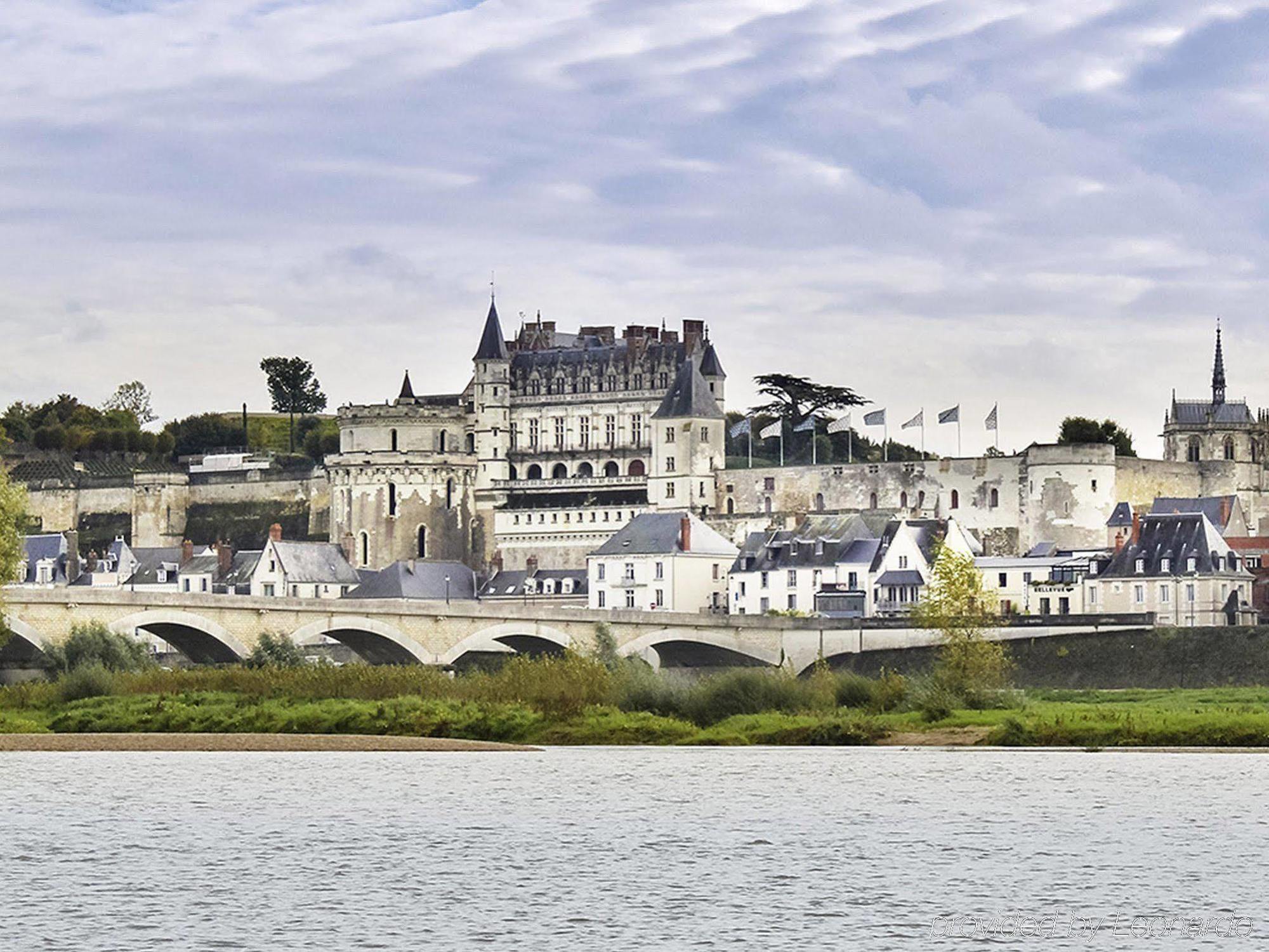 Ibis Amboise Hotell Exteriör bild