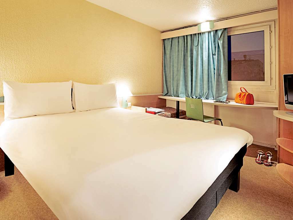 Ibis Amboise Hotell Rum bild